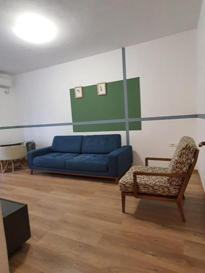 Heris'S Apartment ติรานา ภายนอก รูปภาพ