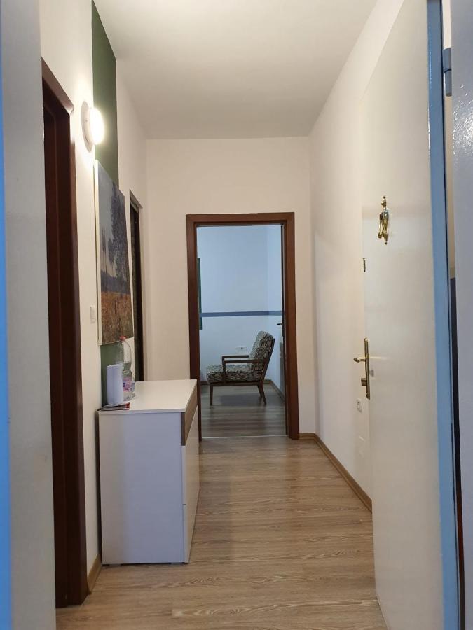 Heris'S Apartment ติรานา ภายนอก รูปภาพ