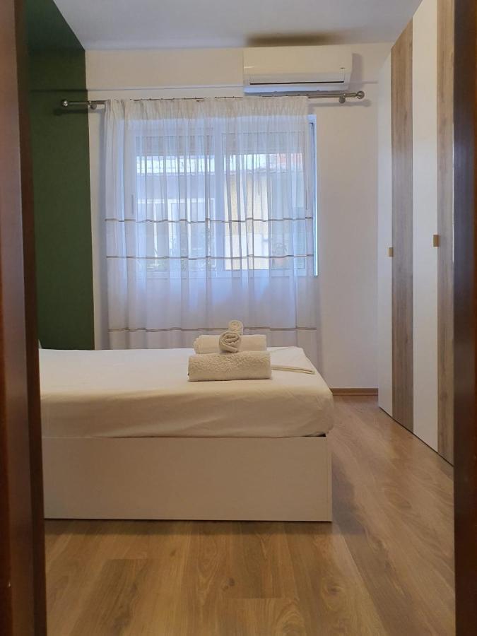Heris'S Apartment ติรานา ภายนอก รูปภาพ